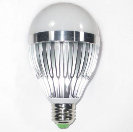 9 watt LED bulb